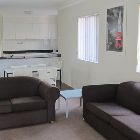 Parkside Apartments Parramatta 悉尼 外观 照片