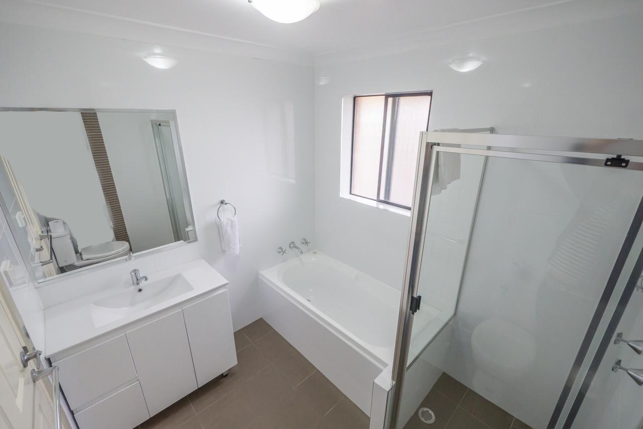 Parkside Apartments Parramatta 悉尼 外观 照片