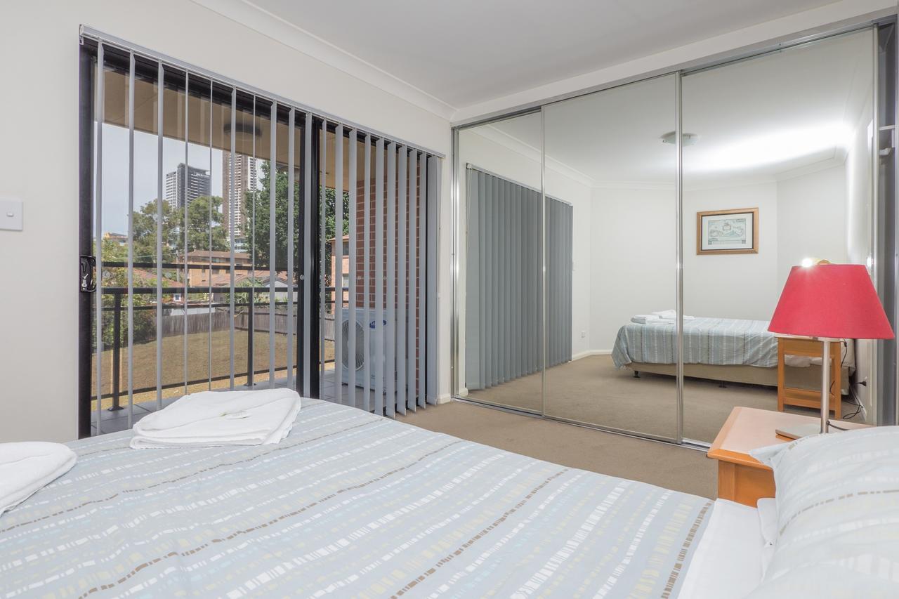 Parkside Apartments Parramatta 悉尼 外观 照片
